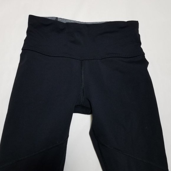 Lululemon Black Luxtreme Mid Rise Stay On Course Crop - Picture 5 of 10